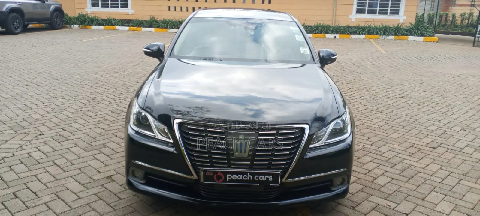 Toyota Crown 2015 Black