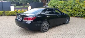 Toyota Crown 2015 Black