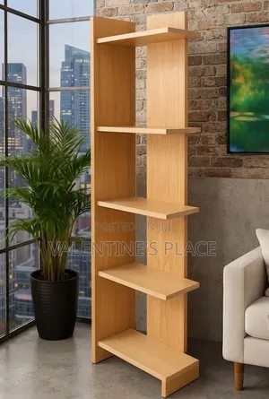 Bookshelf / Display Stand