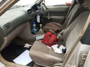 Toyota Corolla 1998 Silver