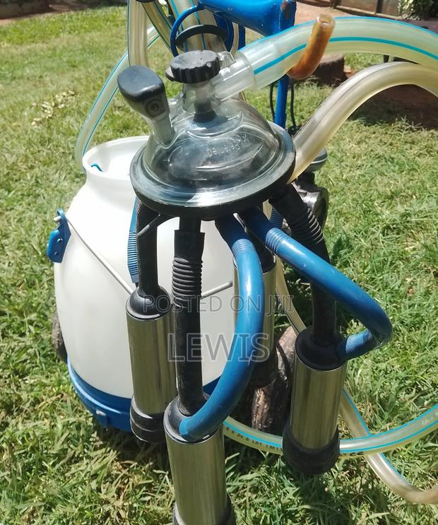 Milking Machine - thumbnail 2