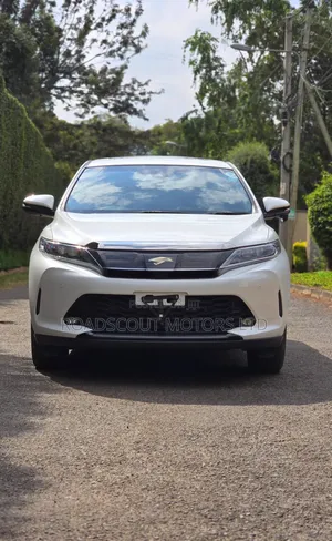 Toyota Harrier 2019 White