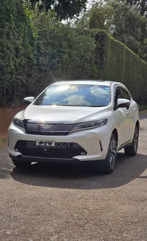 Toyota Harrier 2019 White