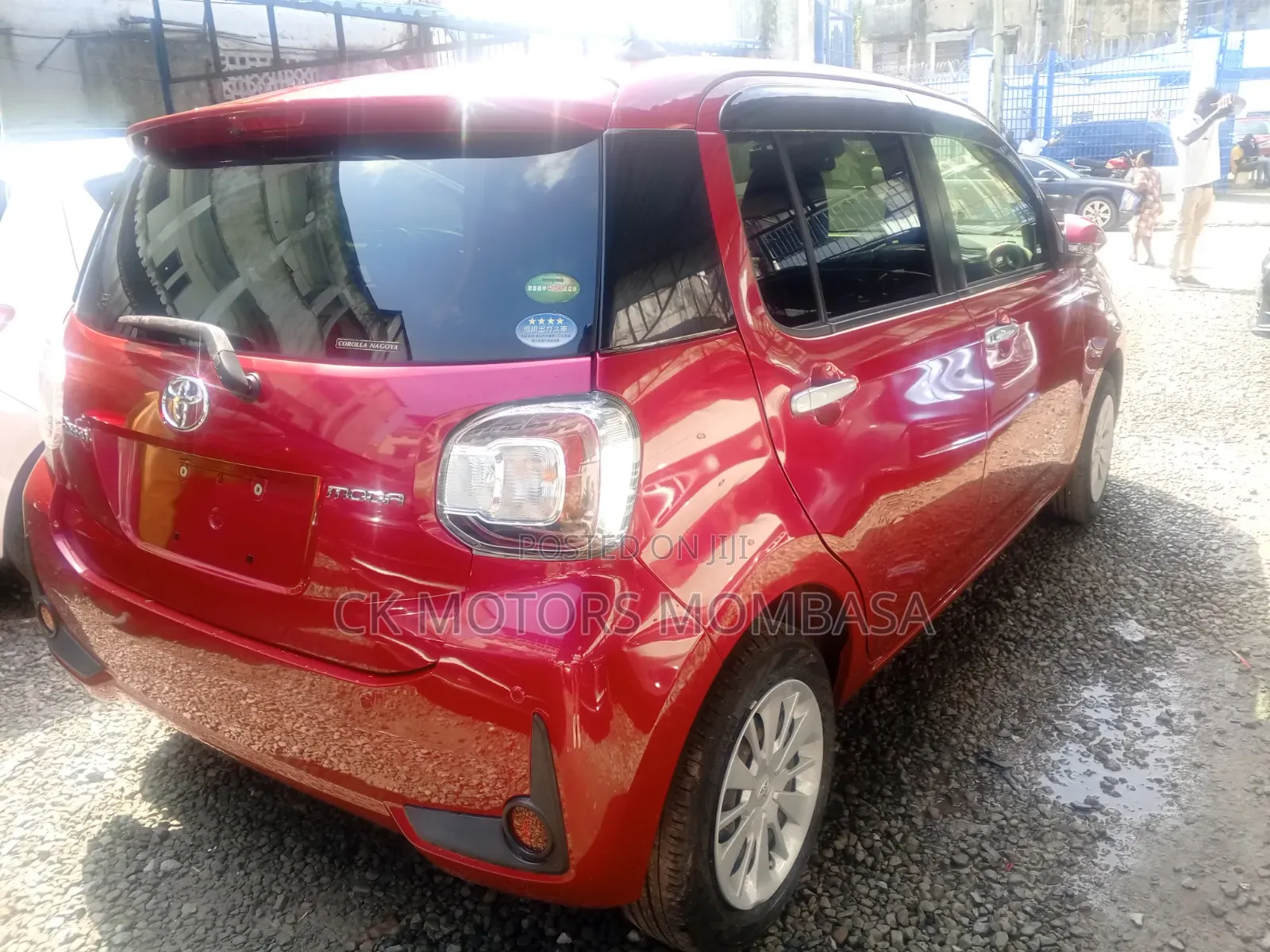 Toyota Passo 2015 Maroon