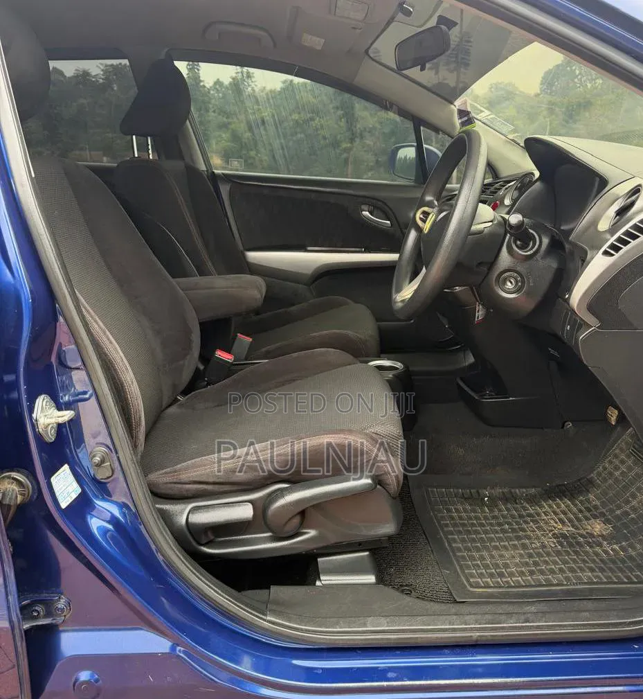 Honda Stream 2010 Blue