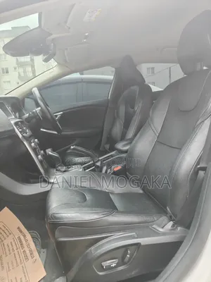 Volvo V40 2016 White