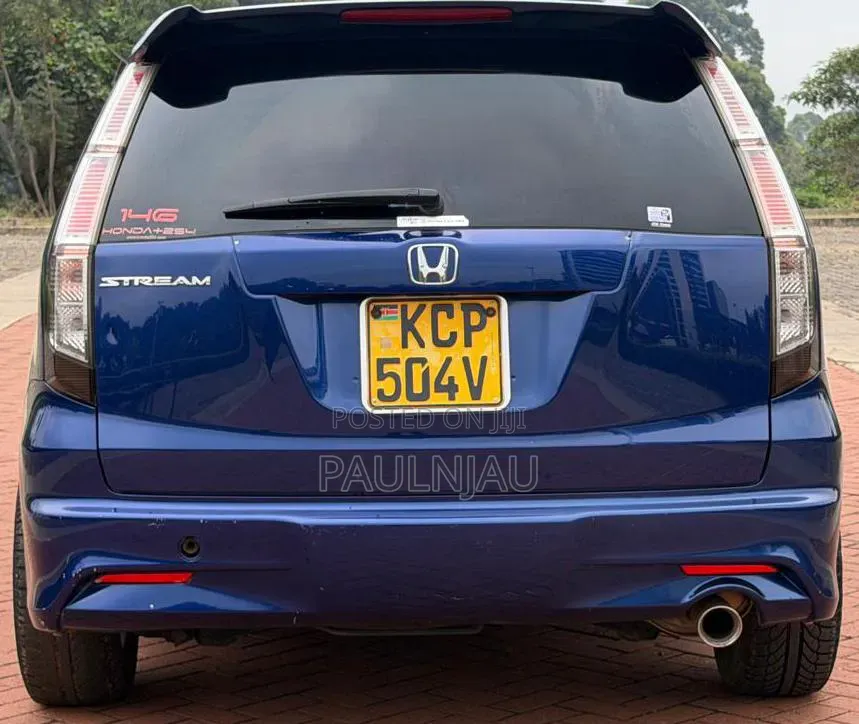 Honda Stream 2010 Blue