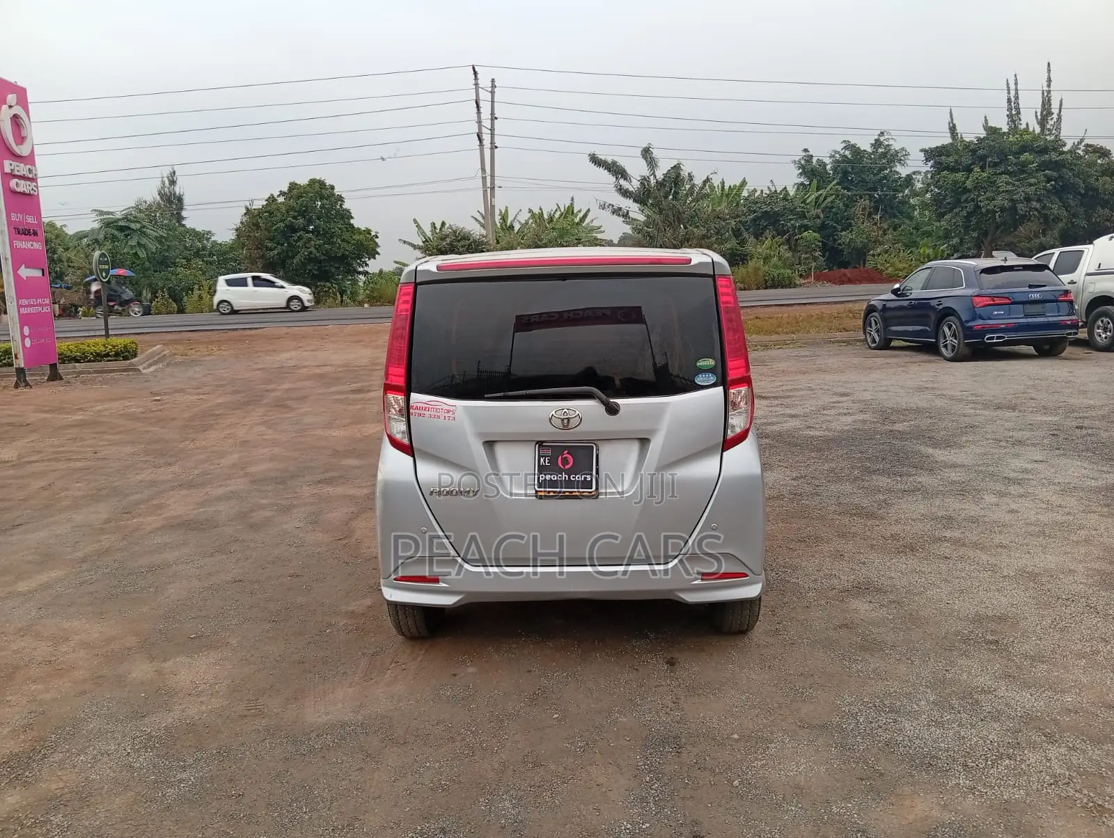 Toyota Roomy 2017 Silver