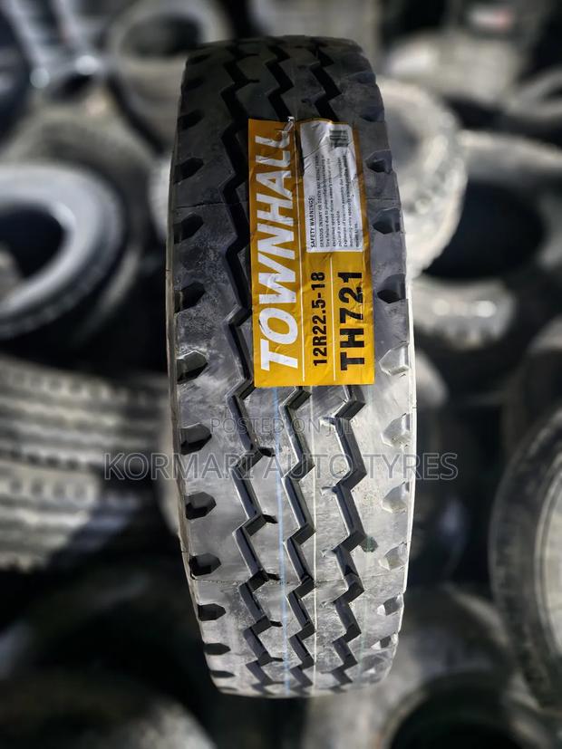 12r22.5 Townhall Tyre