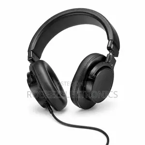 Boya BY-HP3 Professional Over-Ear Monitoring Headphones (Black)
