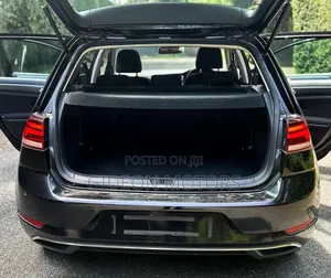 Volkswagen Golf 2018 Black