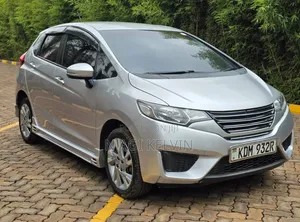 Honda Fit 2016 Silver