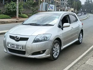 Toyota Auris 2009 Silver