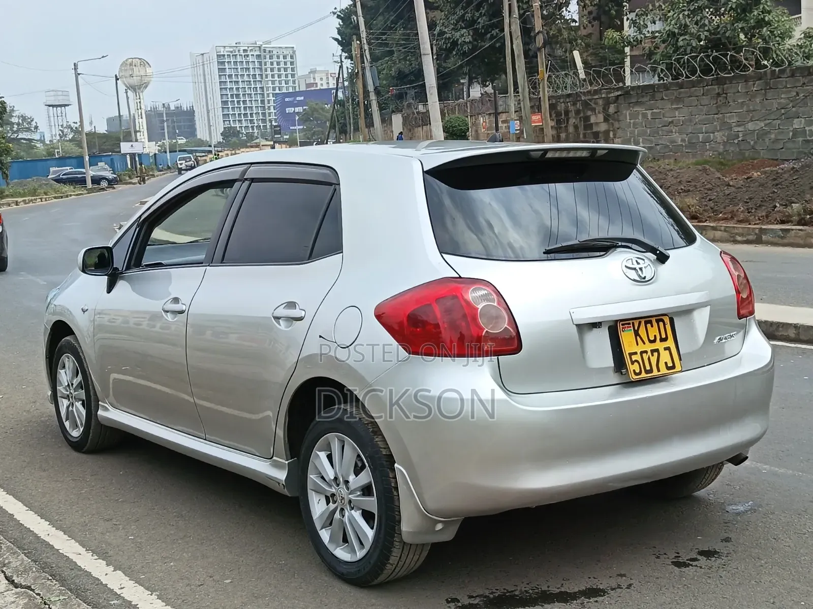 Toyota Auris 2009 Silver