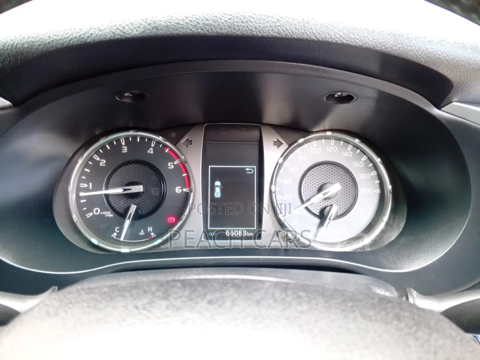 Toyota Hilux 2021 Silver
