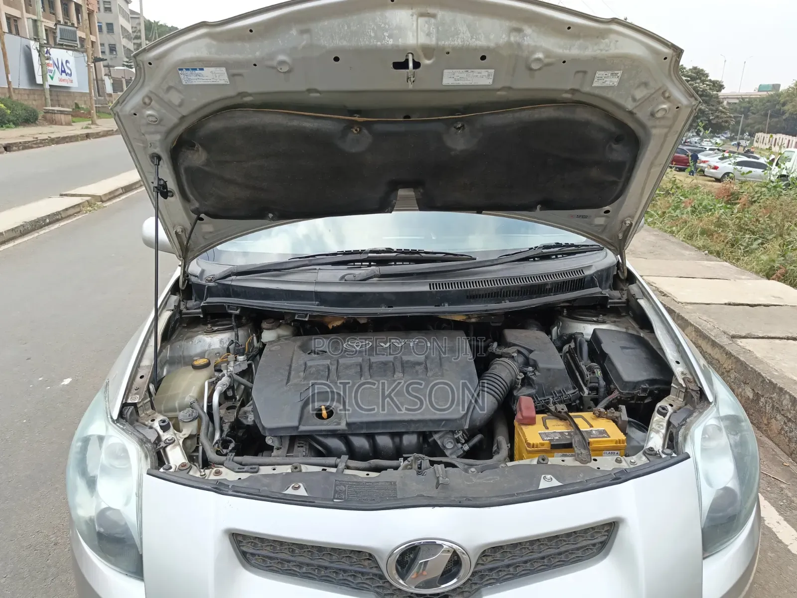 Toyota Auris 2009 Silver