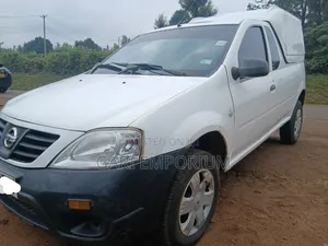 Nissan NP200 2011 White