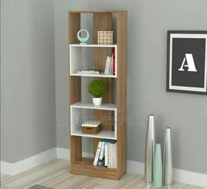 Bookshelf / Display Stand