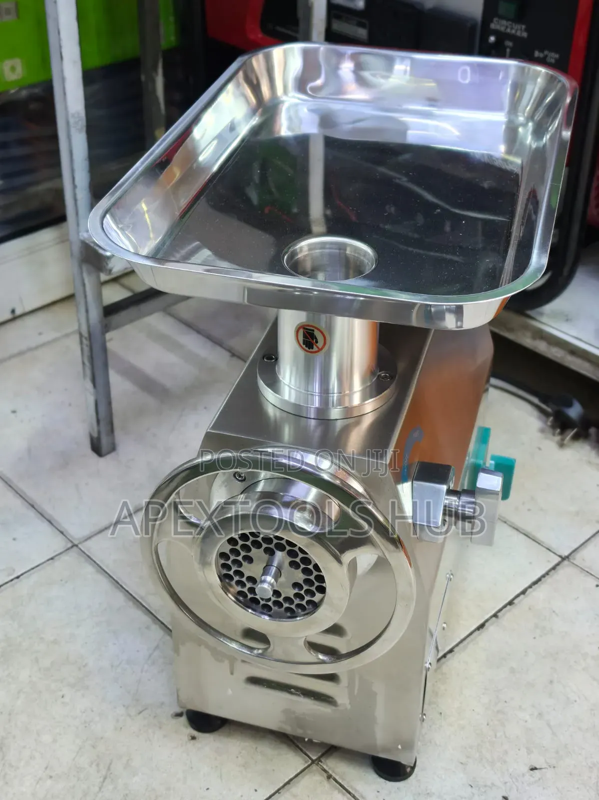 Electric Meat Mincer Tk22 With Reverse