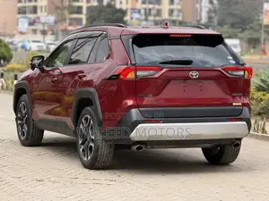 Toyota RAV4 Adventure 2019 Red