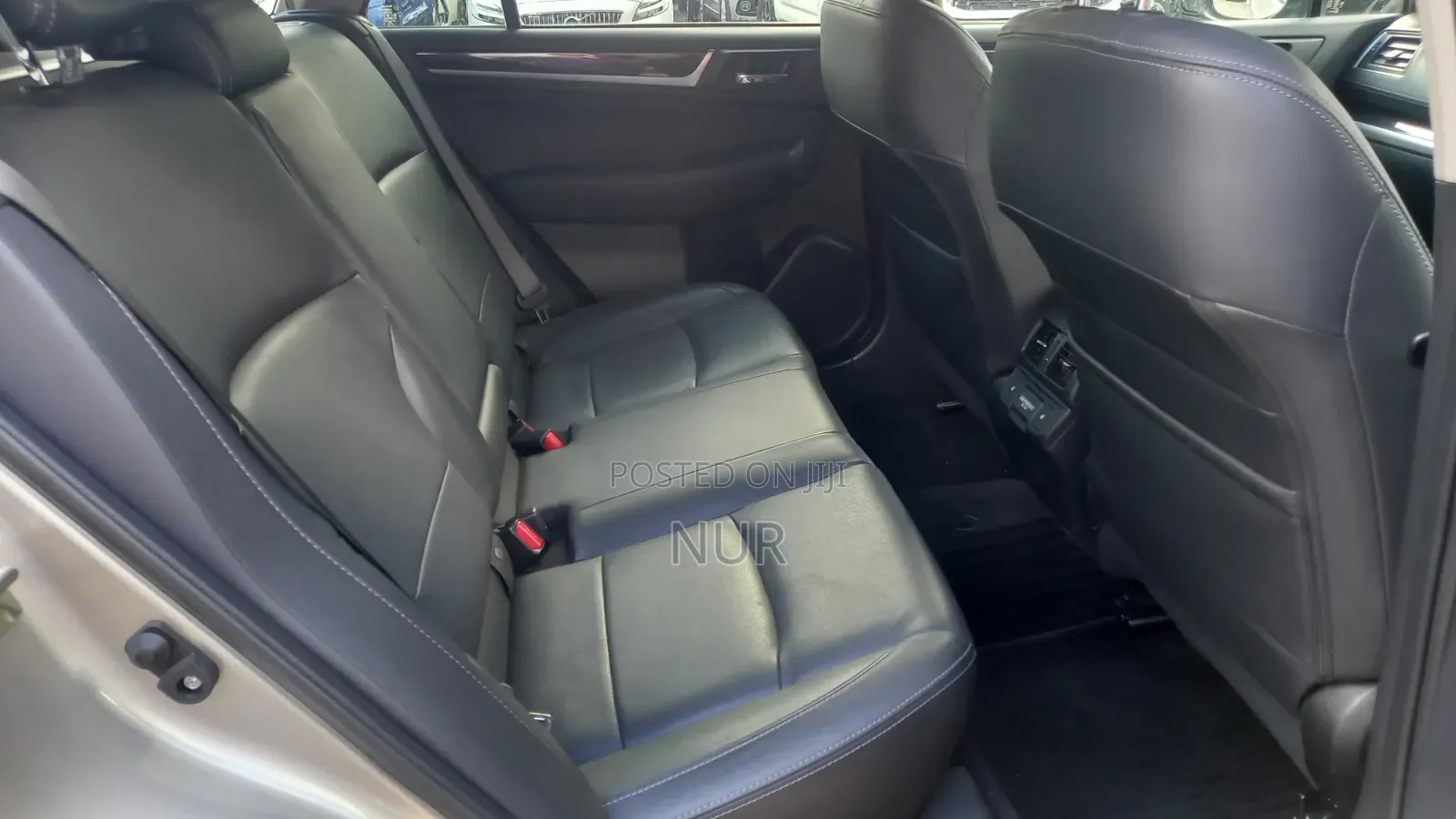 Subaru Outback 2018 Silver
