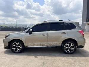Subaru Forester 2014 Gold