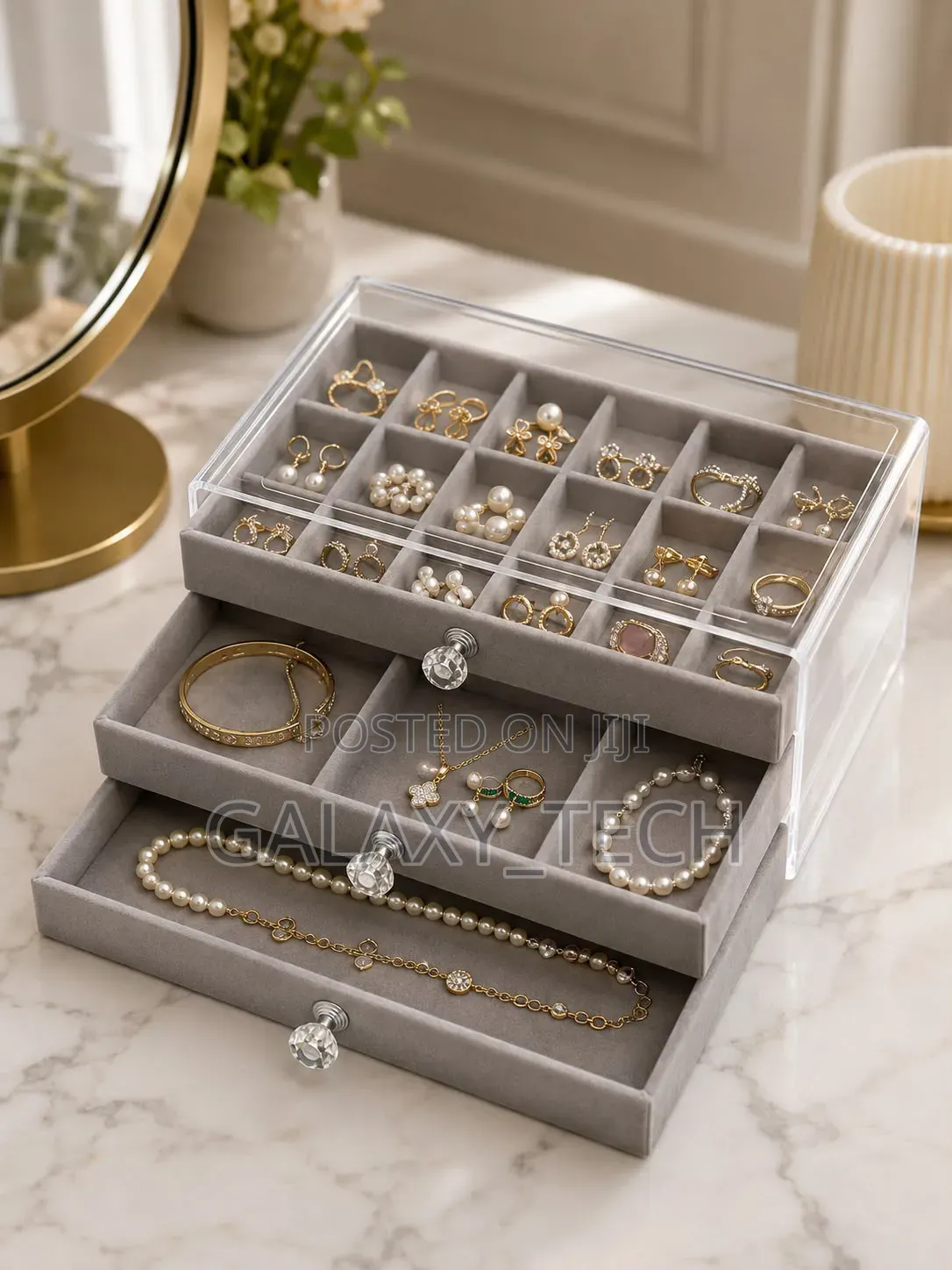 Acrylic Jewelery Storage Display Box