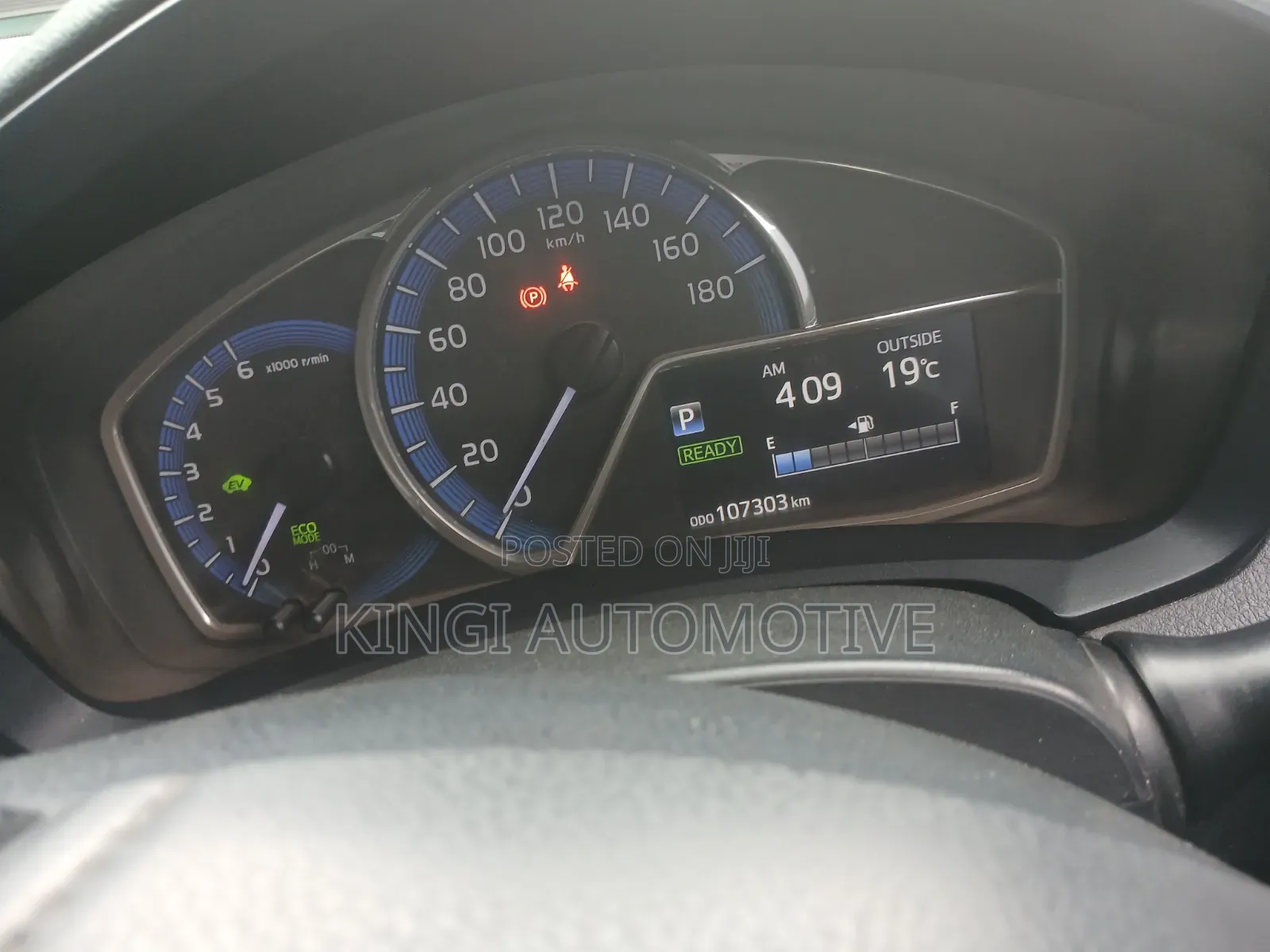Toyota Axio 2016 Silver