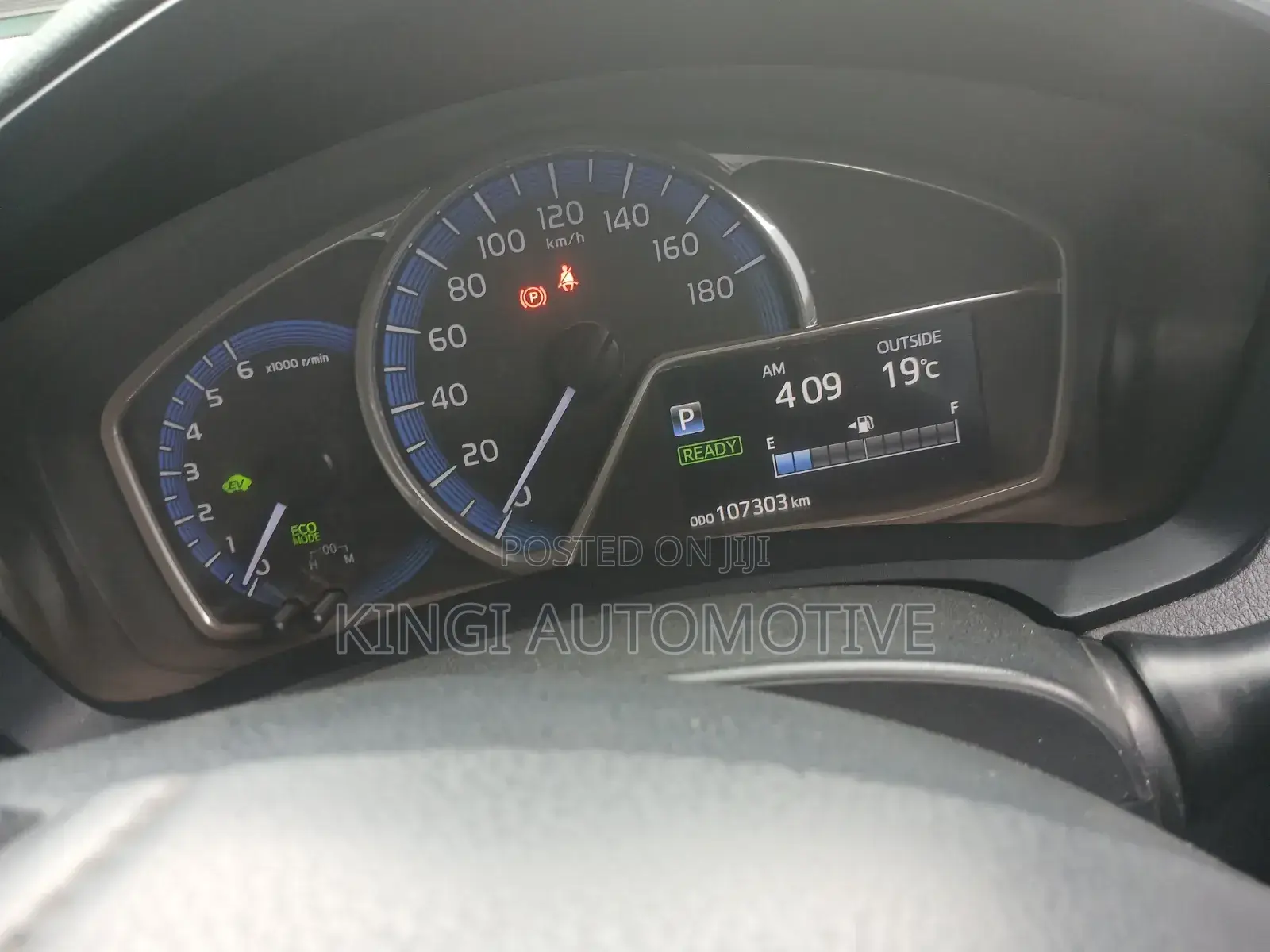 Toyota Axio 2016 Silver