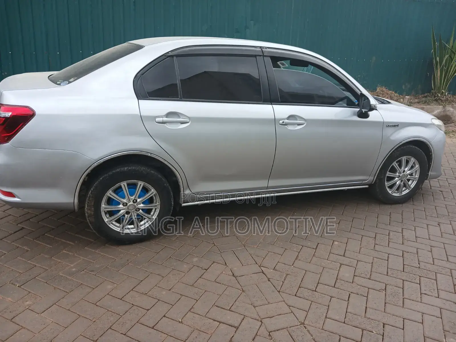 Toyota Axio 2016 Silver
