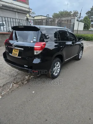 Toyota Vanguard 2011 Black