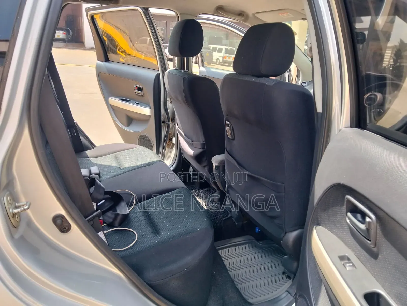 Toyota IST 2005 Silver