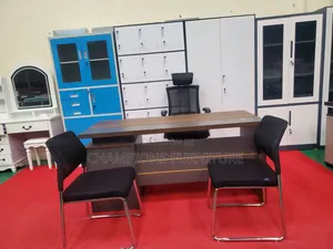 1.4M Desk+Office Chair+Visitors Chair