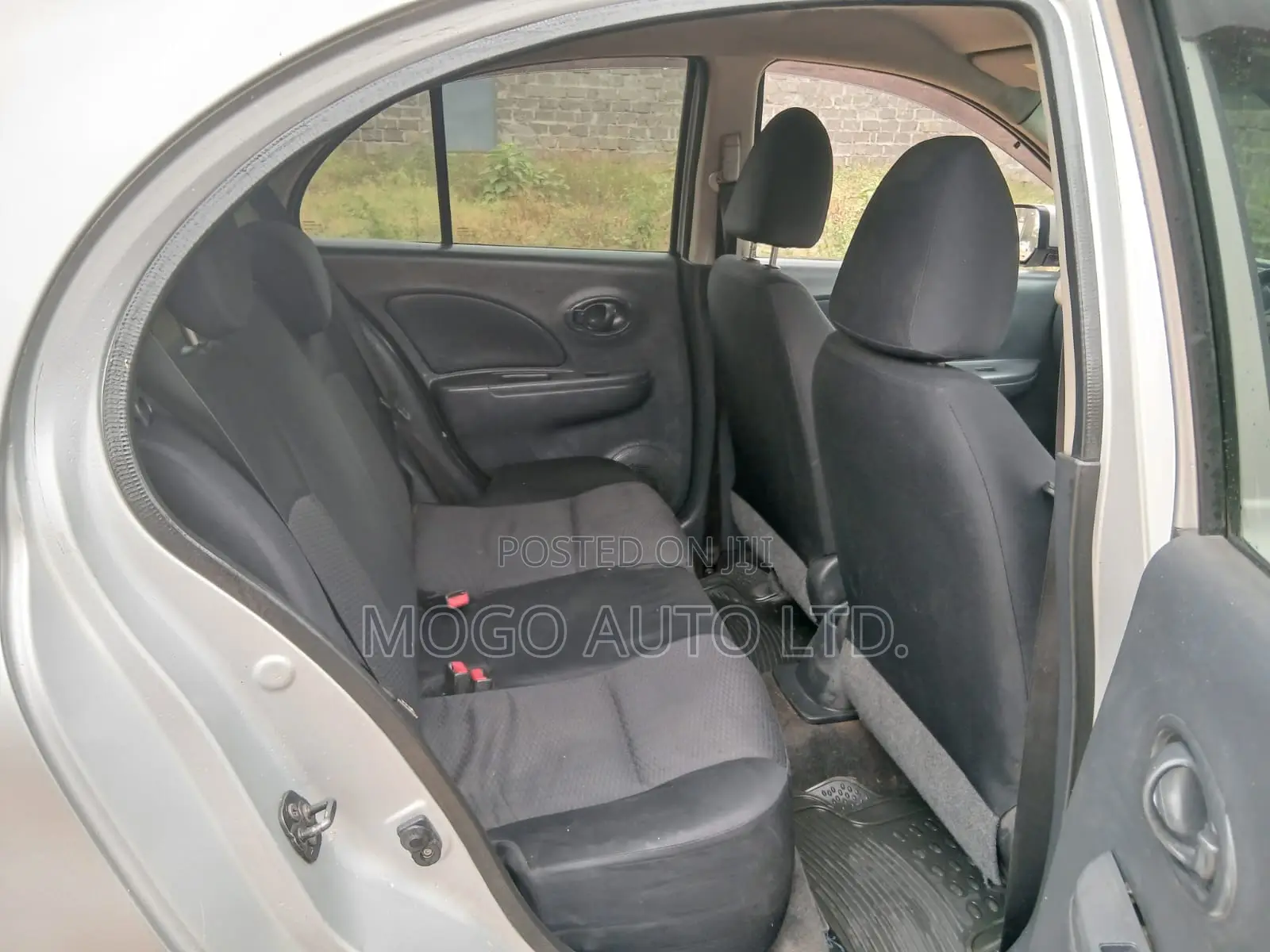 Nissan March 2012 Silver