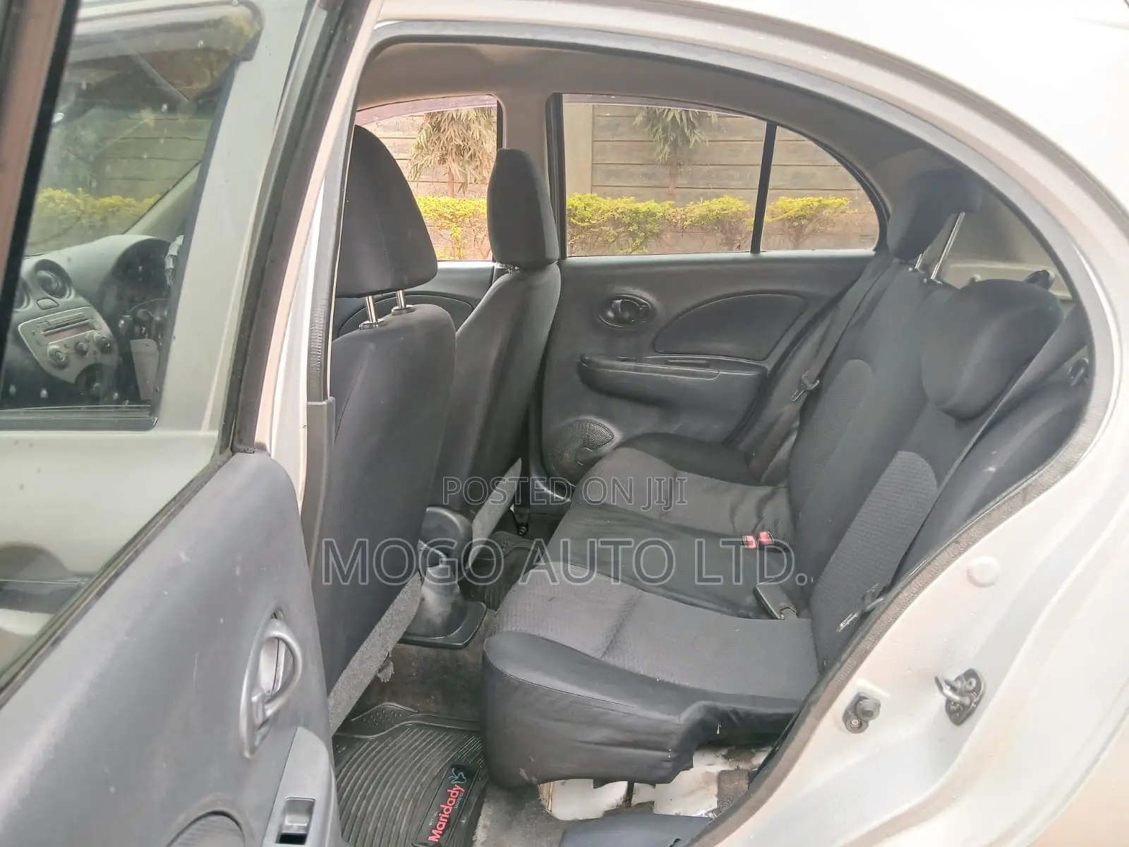 Nissan March 2012 Silver
