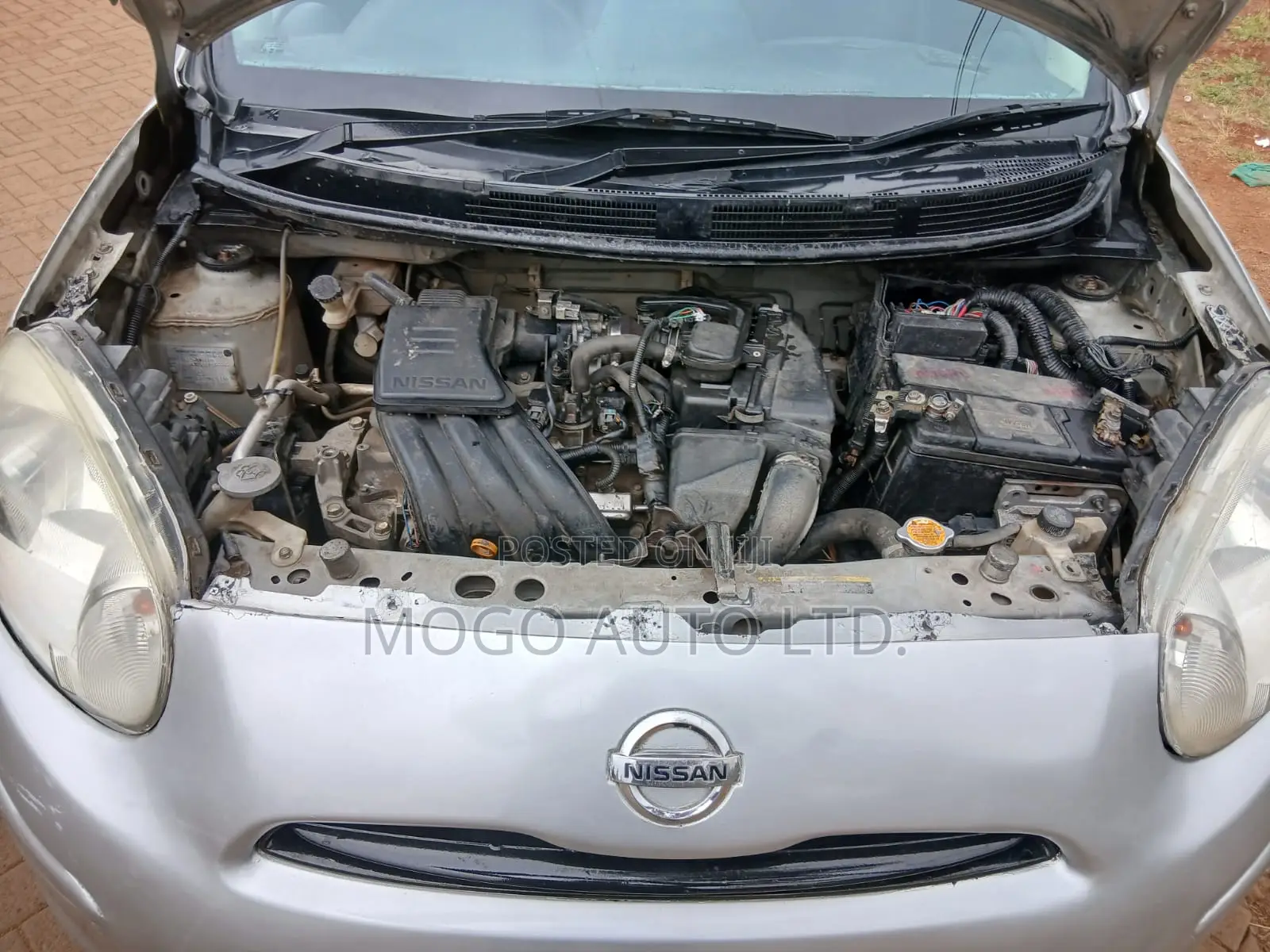 Nissan March 2012 Silver