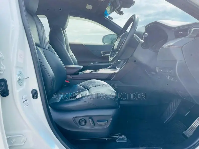Toyota Harrier 2020 White