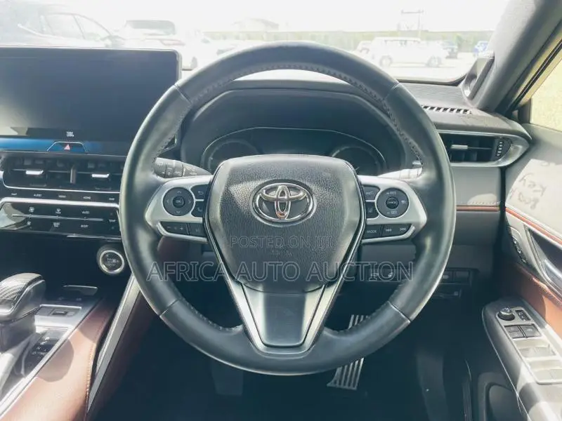 Toyota Harrier 2020 White