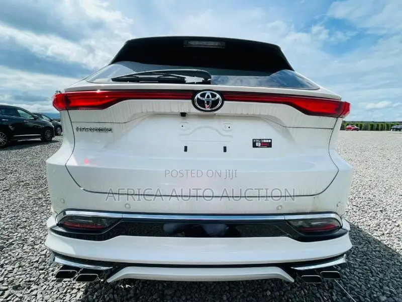 Toyota Harrier 2020 White