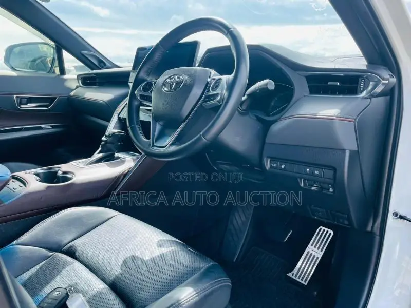 Toyota Harrier 2020 White