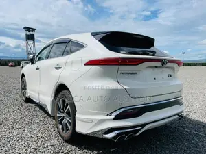 Toyota Harrier 2020 White
