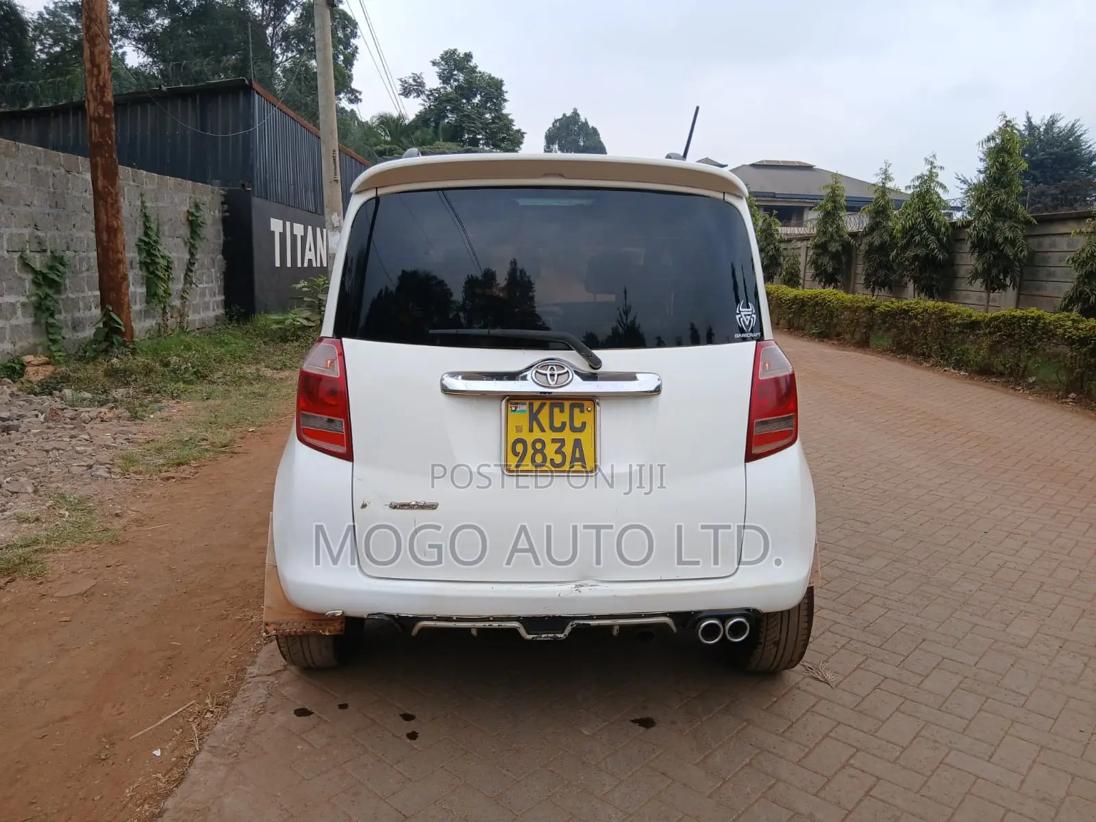 Toyota Ractis 2007 White