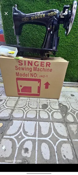 Singer Sewing Machine/Ideal Sewing Singer Now Available