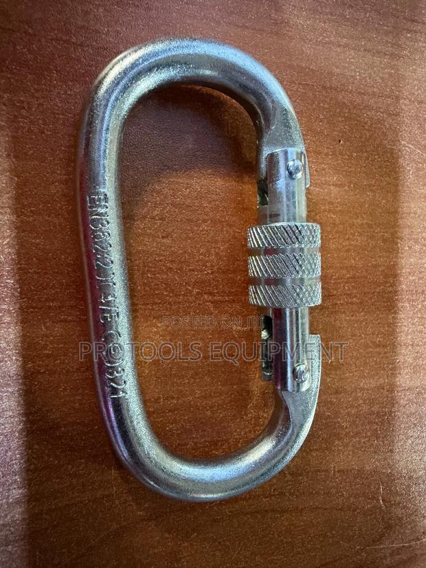 Carabiners - thumbnail 2