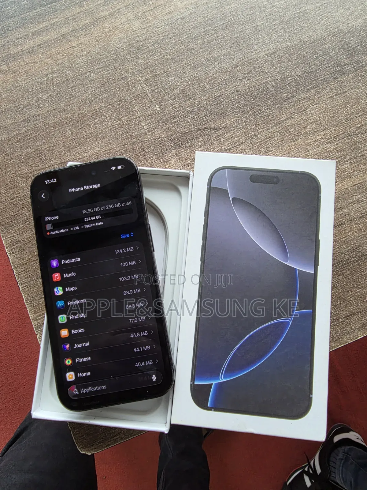 Apple iPhone 16 Pro 256 GB Black