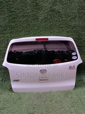Tail Gate/Boot Daihatsu Mira E:s La300s 2012
