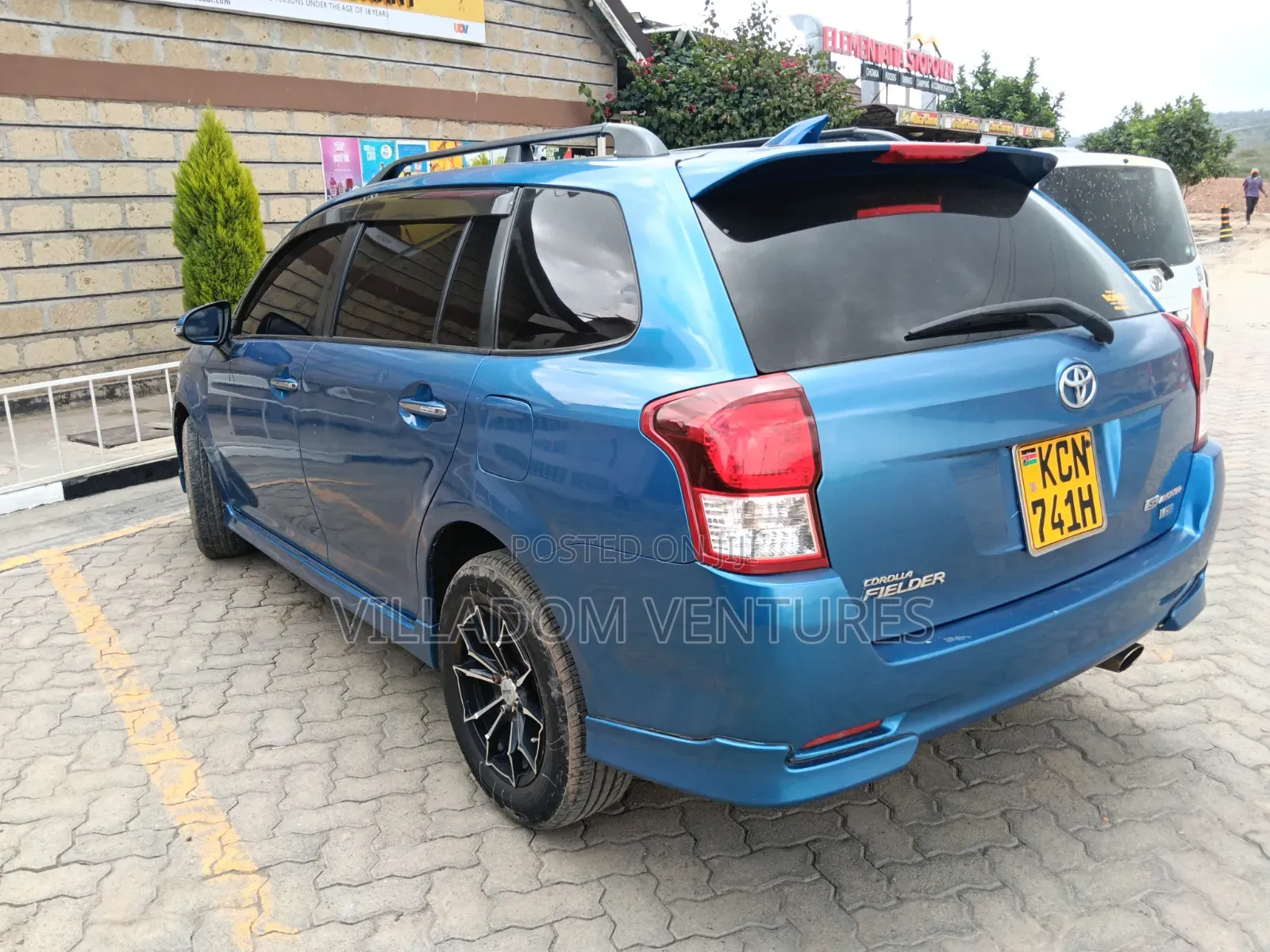 Toyota Corolla Fielder 2012 Blue