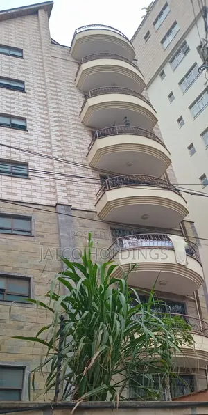 4bdrm Apartment in Parklands for sale
