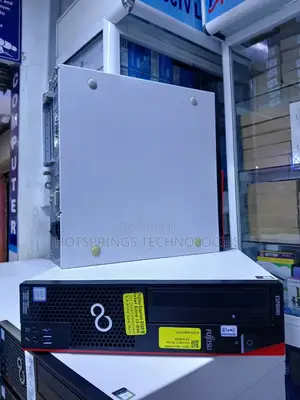 Desktop Computer Fujitsu 8GB Intel Core i3 HDD 320GB