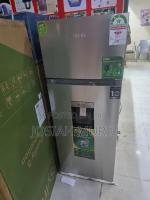 Synix 210l Double Door Refrigerator With Dispenser